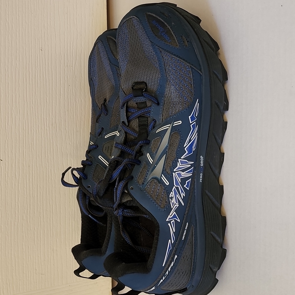 Altra Lone Peak 3.5 Trail Running Shoes